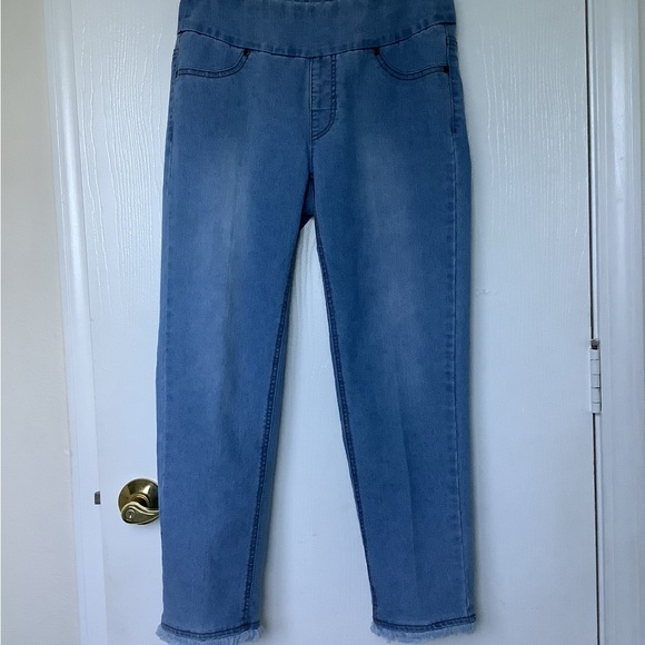 Slim-Sation Pull On Stretchy Ankle Jeans Raw Hem 2 - Picture 3 of 6